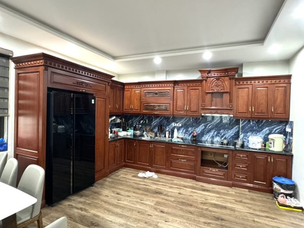 Tủ bếp gỗ Hương tự nhiên CN04