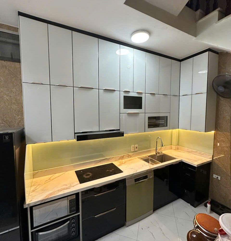 Tủ bếp Inox cánh kính CN75