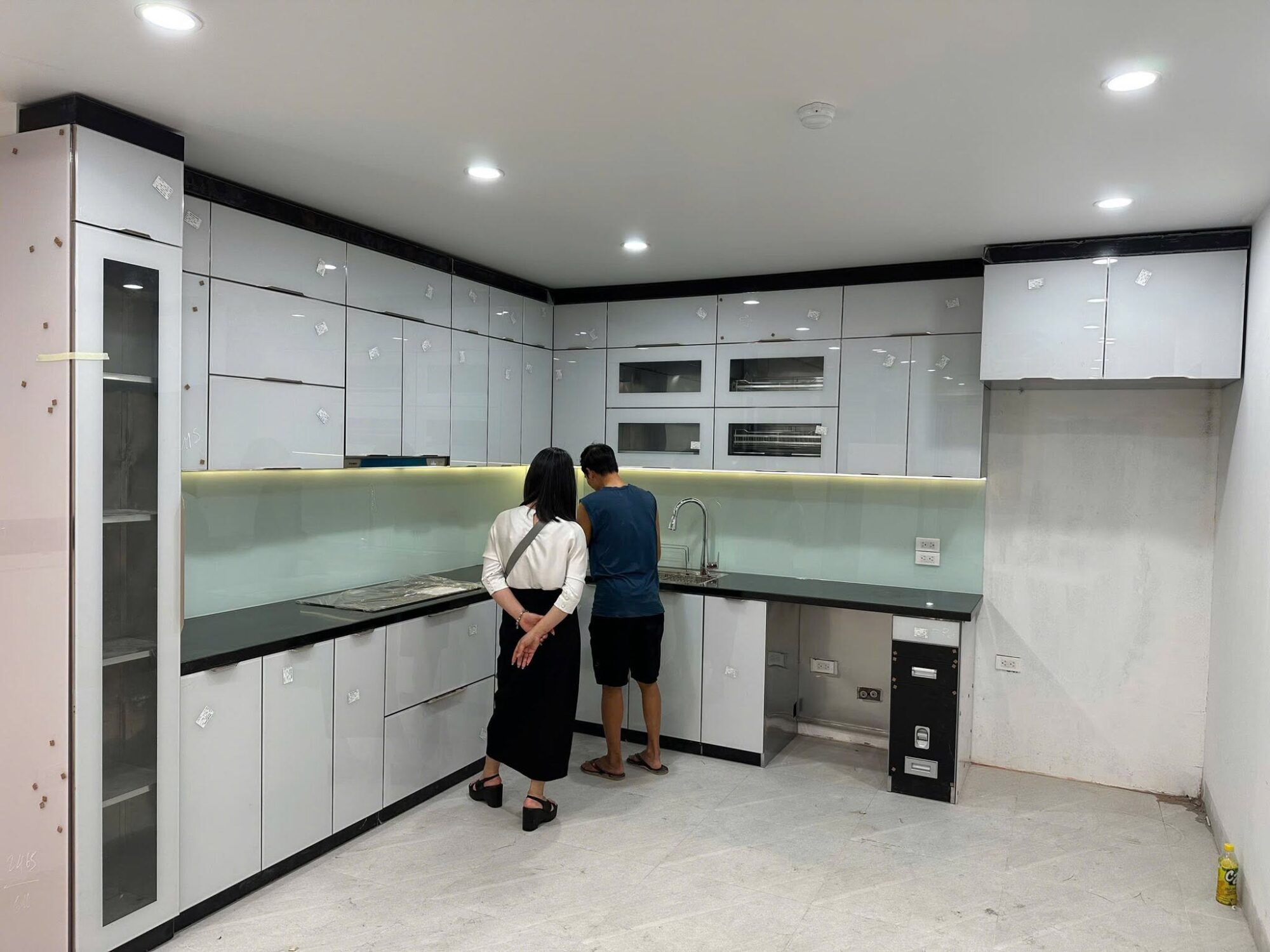 Tủ bếp Inox cánh kính CN77 3 655282965 3945670349059356 1531132434657789617 n
